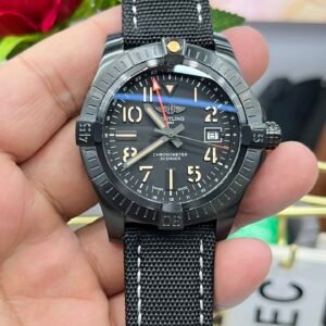 Breitling Avenger Blackbird