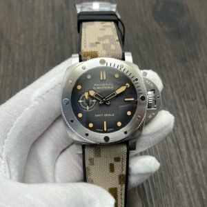Panerai Submersible PAM1518 Watch